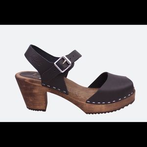 Lotta Stockholm Highwood Open Black on Brown Base